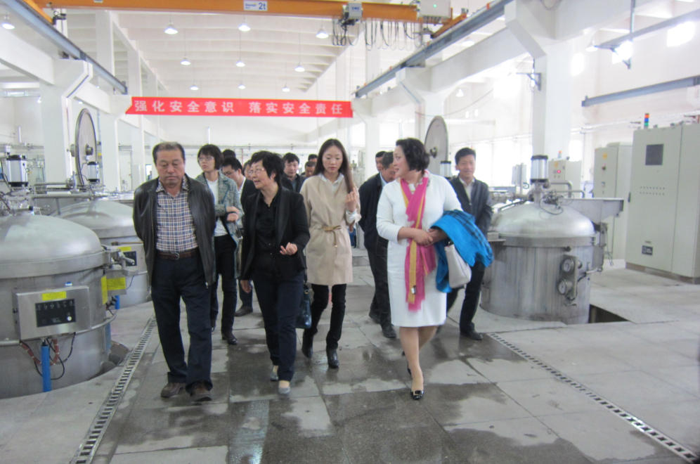 金融助力企業(yè)發(fā)展——協(xié)會聯(lián)合包商銀行對羊絨行業(yè)展開調(diào)研