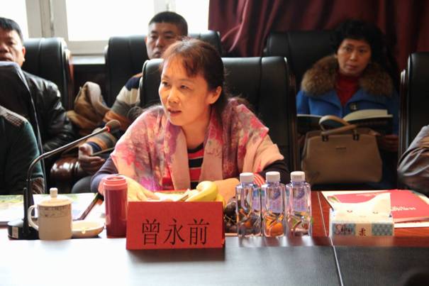 海南省農(nóng)業(yè)廳對外合作處副處長曾永前介紹項目概況.JPG